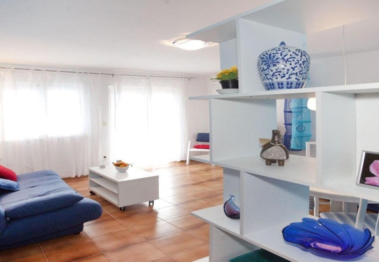 Apartments Filip Trogir Exterior foto